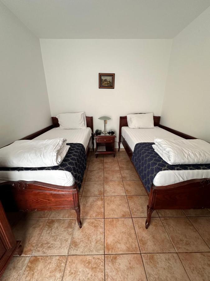Beatrix Lux Hotel Budva Exterior foto