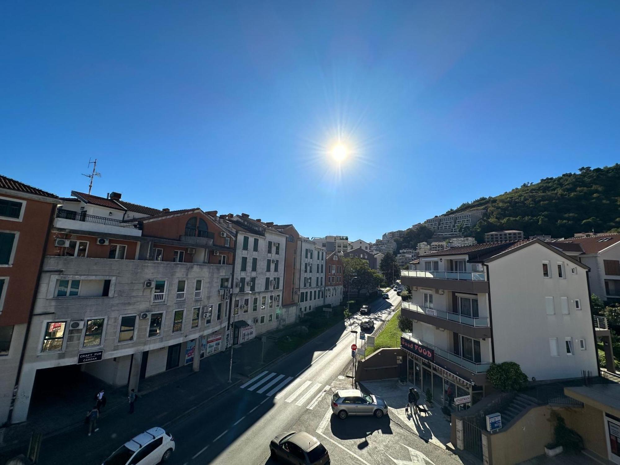 Beatrix Lux Hotel Budva Exterior foto